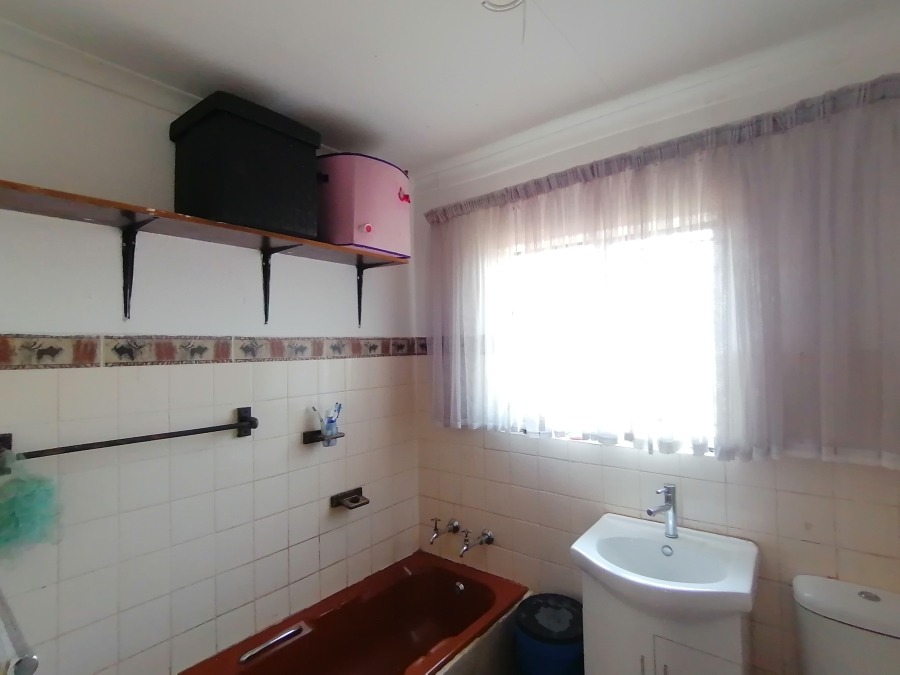 2 Bedroom Property for Sale in Kanana North West